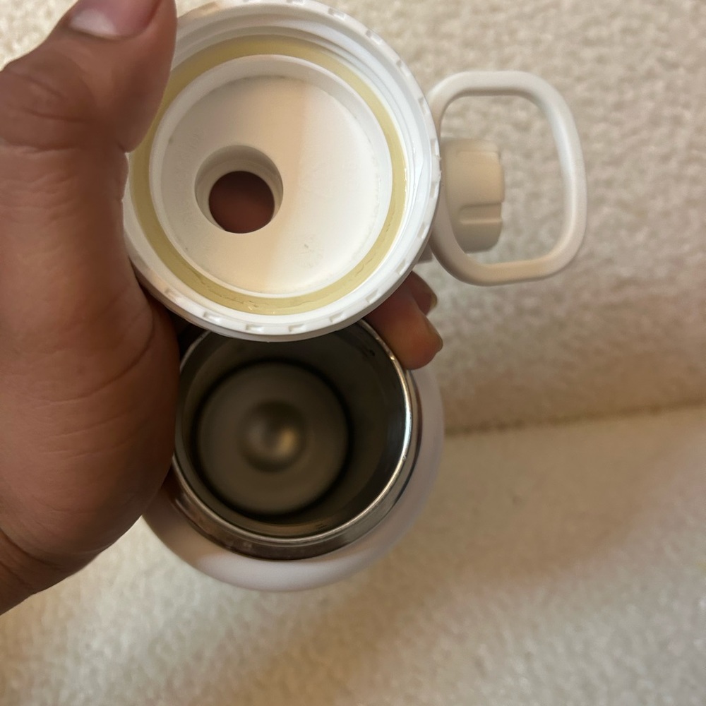 lululemon athletica White Water Bottle - Picture 6 of 7
